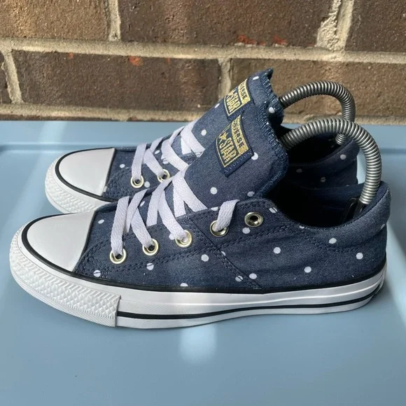 Converse Chuck Taylor Madison Ox Polka Dot Sneakers - Picture 3 of 9
